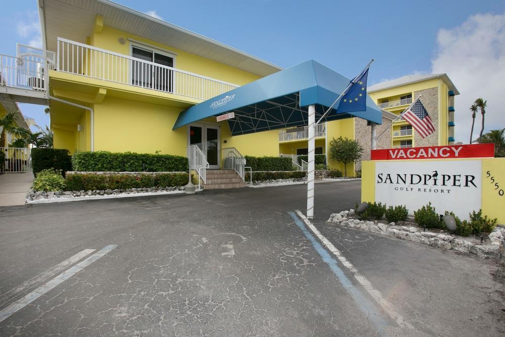 Sandpiper Gulf Resort Fort Myers Bagian luar foto